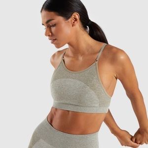 Gymshark Flex Strappy Sports Bra - Khaki Mark/Blush Nude